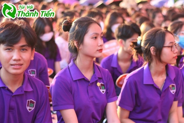 Mẫu đồng phục nhóm trường quốc gia Hà Nội