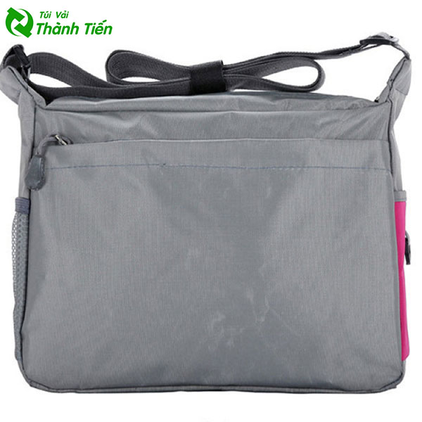 Mẫu túi xách vải dù nam