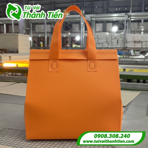 Mẫu túi giữ nhiệt trà sữa đựng 6 ly