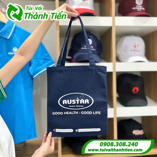 Mẫu túi vải vuông in logo Tập đoàn Austar Pharma