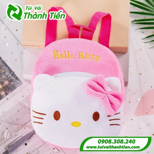 Mẫu balo mầm non kiểu dáng Hello Kitty