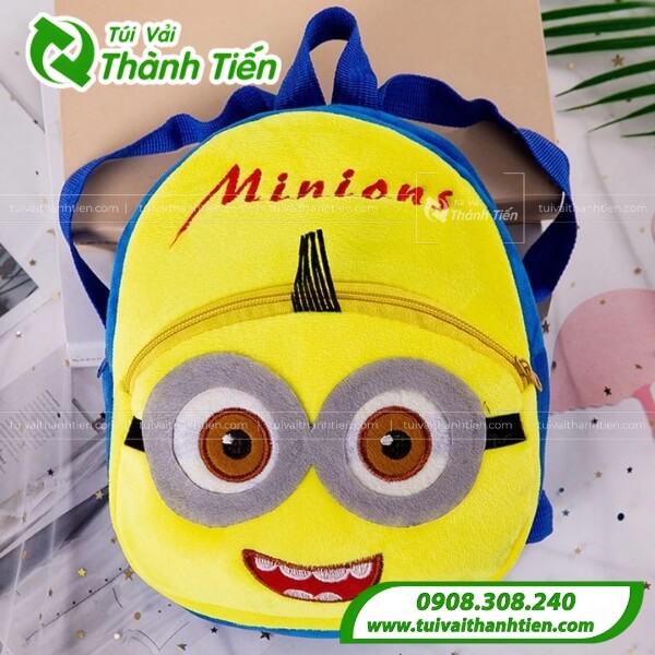 Mẫu balo Minions làm đồng phục cho bé