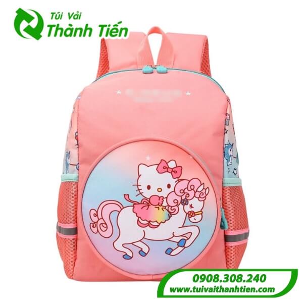 Mẫu balo mầm non màu hồng dễ thương cho bé gái