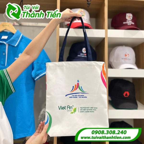 Túi vải vuông in logo thương hiệu Việt An